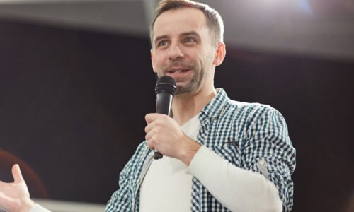 الصورة المصغرة للدورة